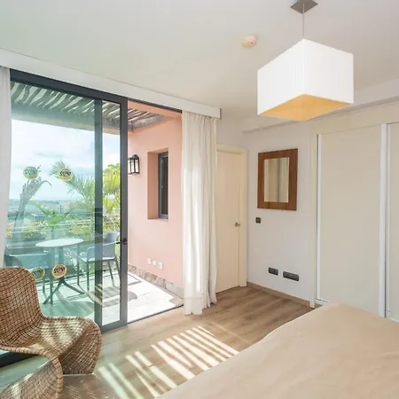 Lightbooking Salobre Lagos Piscina Privada * San Bartolome de Tirajana (Gran Canaria)